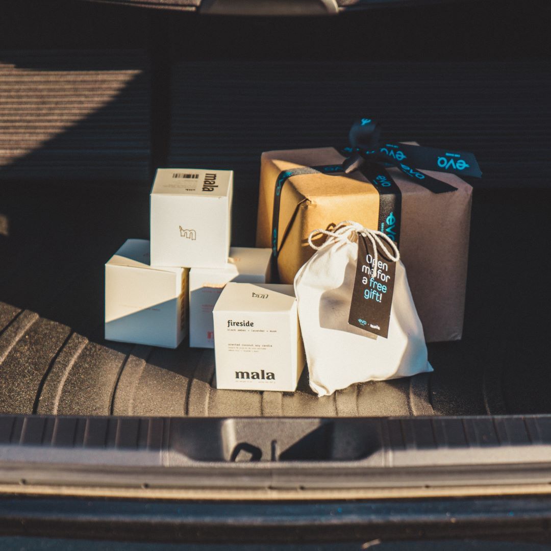 Sweater weather is here and we’re kicking the cozy up a notch with 
<a href="/malathebrand/">Mala the Brand</a> !
Keep an eye out in your Evo this week for a chance to grab their holiday discovery kits 🥰 #MemberMonday