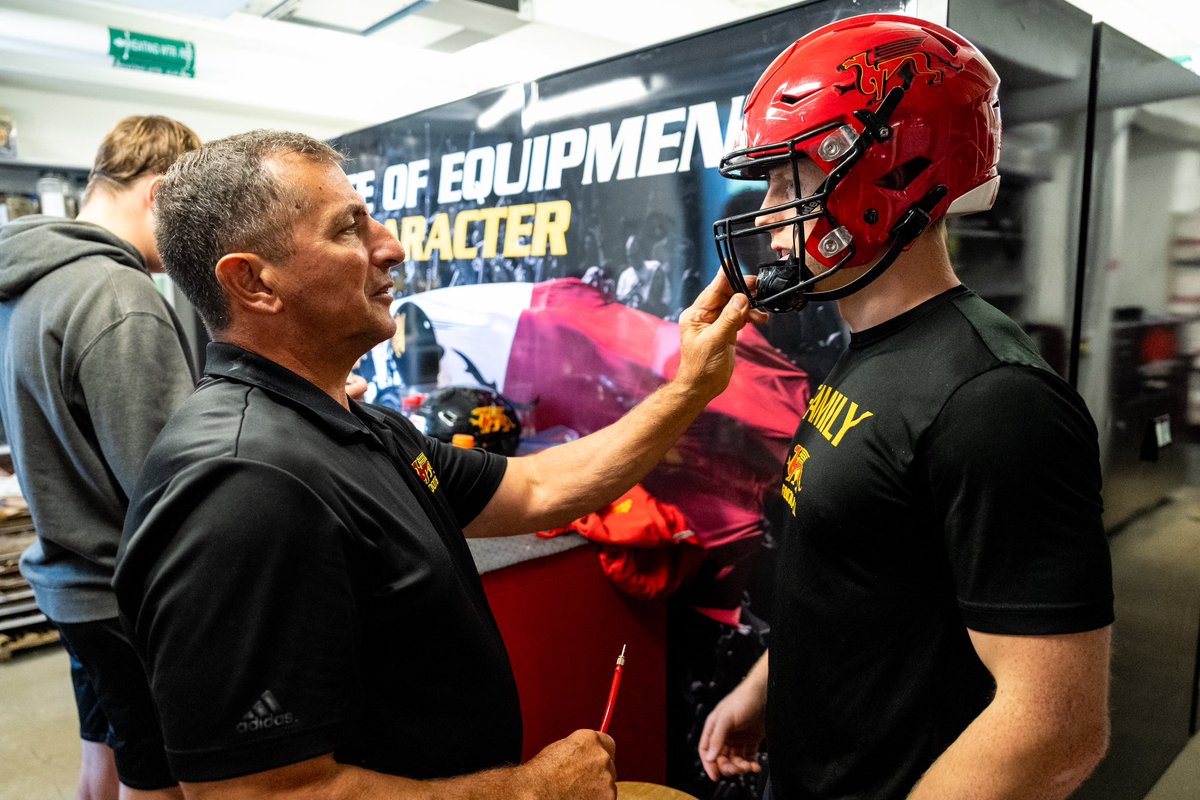 GryphonFootball tweet media