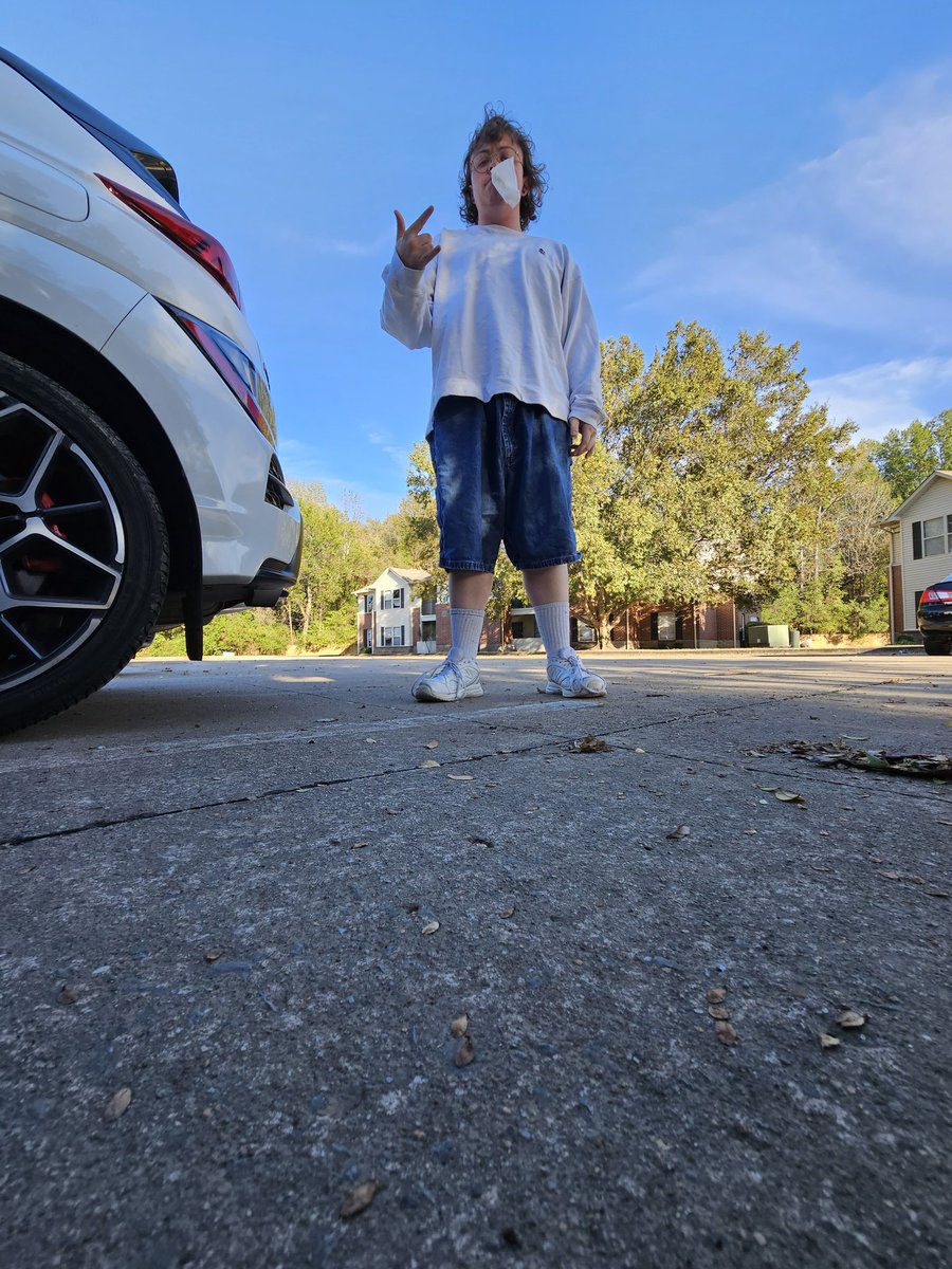 n0nahbaby's tweet photo. #JortedBeyondRecognition with a motherfucking boo boo on my shit, been shaving for 5 years and im still an amateur.. #InDenimWePray for a quick and easy healing process, and i hope that 1 day all wounds will be seen as nothing but just boo boos. #Jamen #InJeansusName #GetJorted https://t.co/PHfrQktzK0