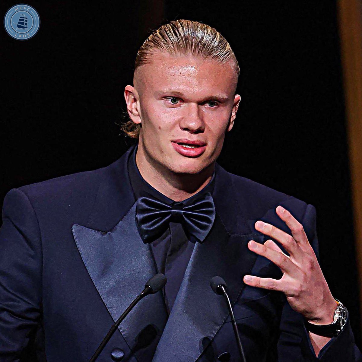 mcfc_lads's tweet photo. Lionel Messi takes the #BallonDor, but we all know it should be Erling Haaland’s. https://t.co/QAMGtVo5E5