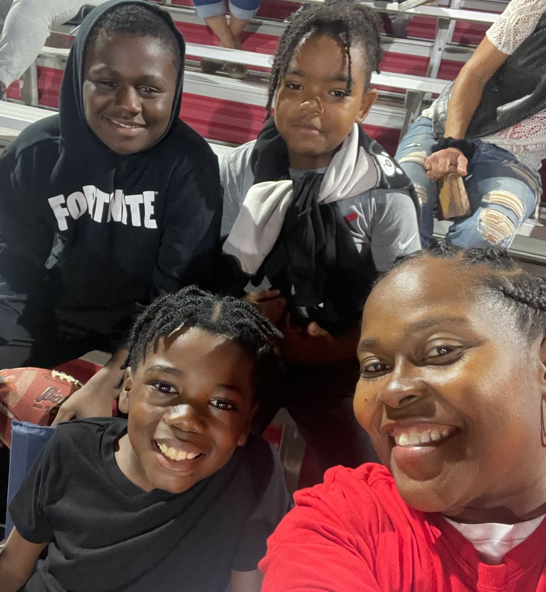 East Elementary School tweet media