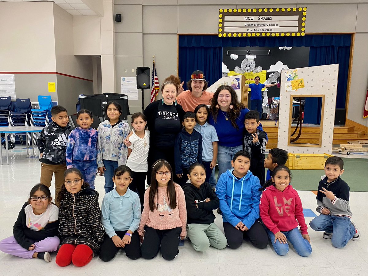 DES Theatre (@deckerestheatre) on Twitter photo Partnering with <a href="/uttad/">UT Theatre and Dance</a> TYA show!
Dolphin Scholars got to watch the bilingual show āSmartest Girl in the Worldā
DES scholars were able to show their best audience etiquette, which is one of our TEKS! āØ
#TheatreEdMatters Partnering with <a href="/uttad/">UT Theatre and Dance</a> TYA show!
Dolphin Scholars got to watch the bilingual show āSmartest Girl in the Worldā
DES scholars were able to show their best audience etiquette, which is one of our TEKS! āØ
#TheatreEdMatters