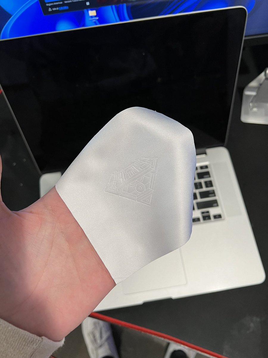 MrCreator1's tweet image. #dbrand