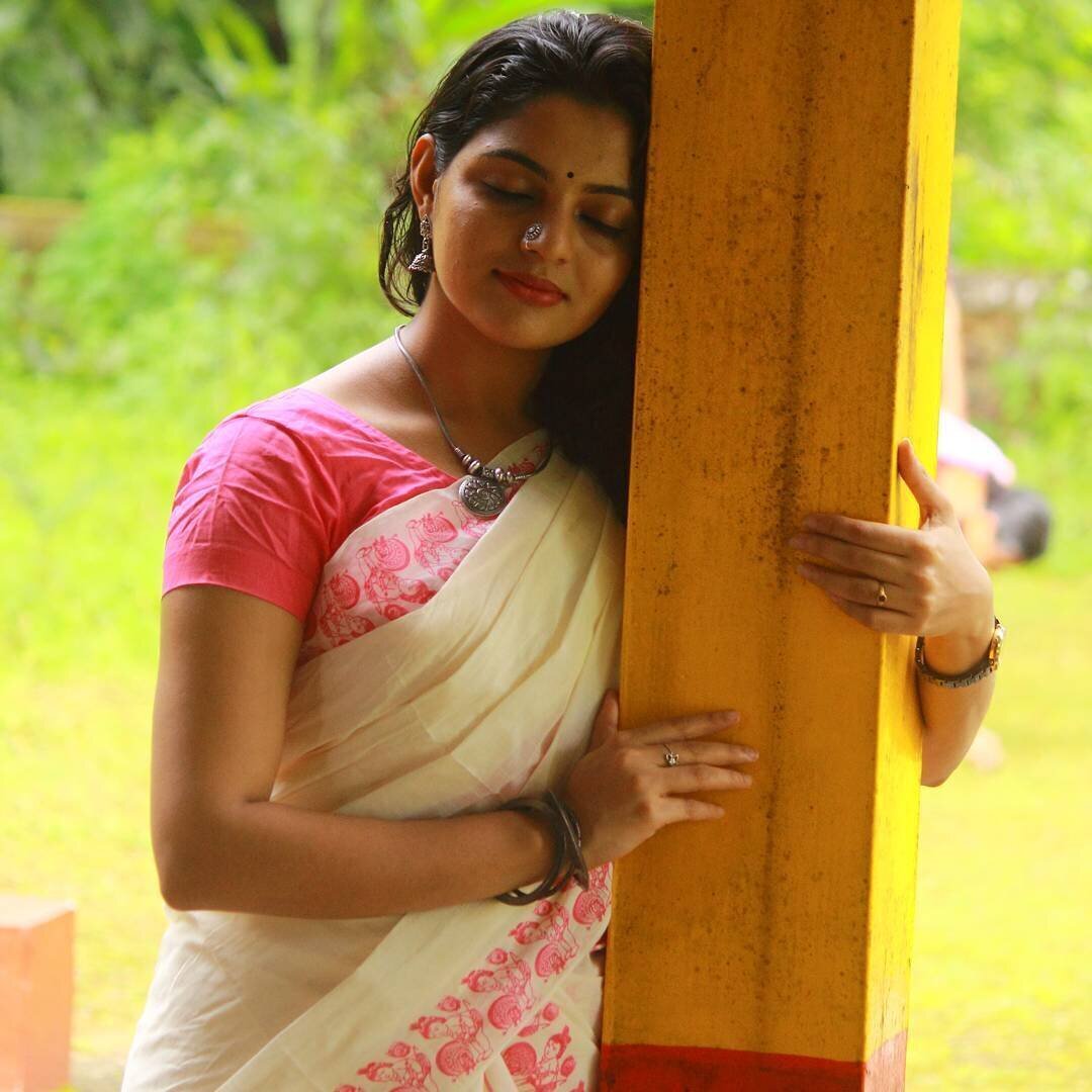 thamarai04sm18 tweet picture