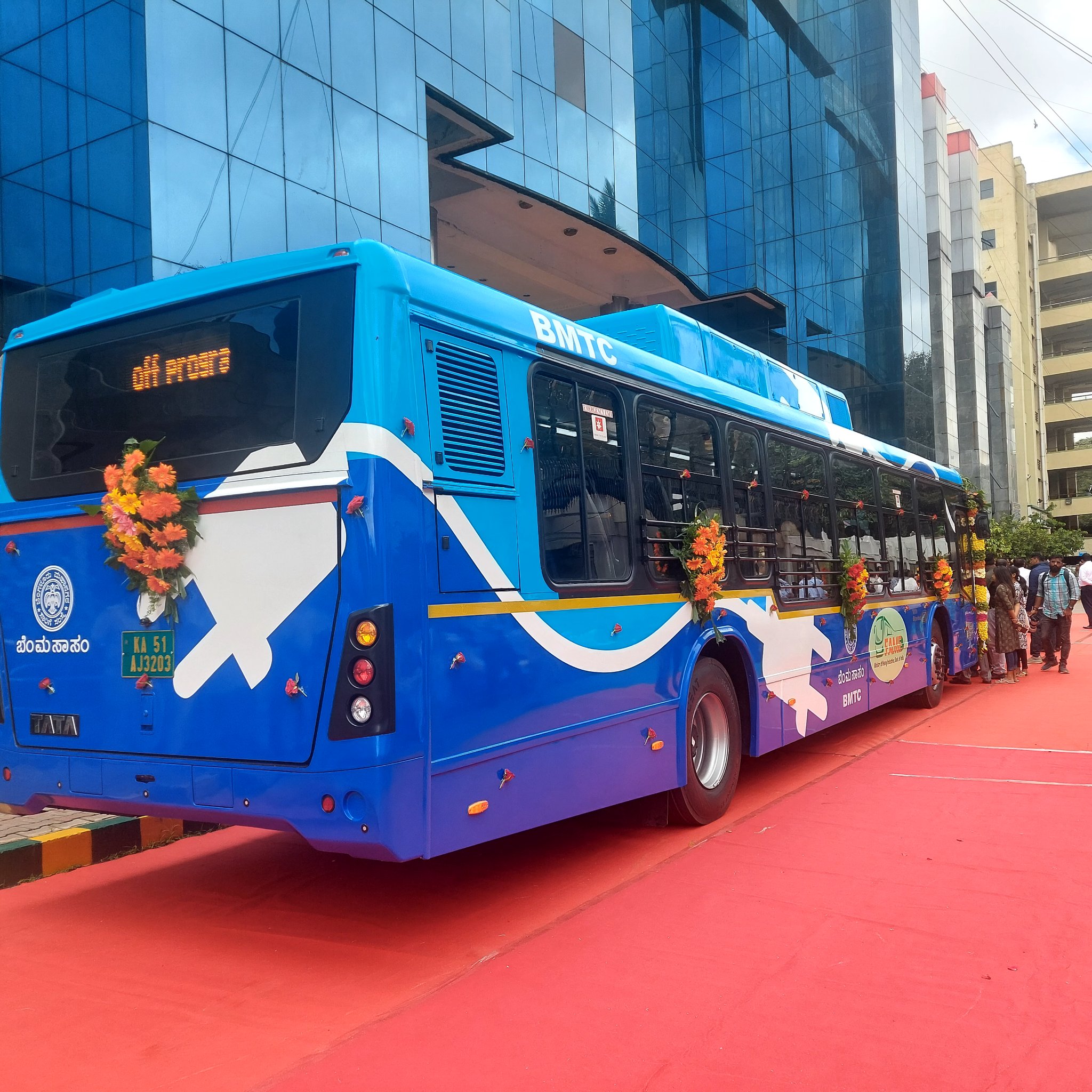 Tata online electric buses