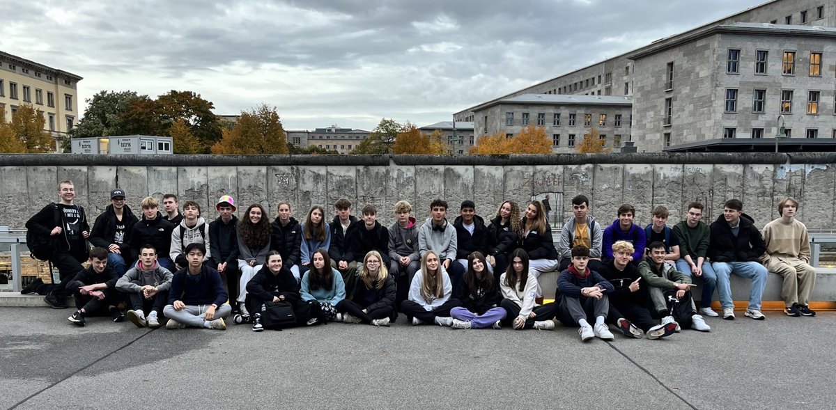 Dunottar History tweet media