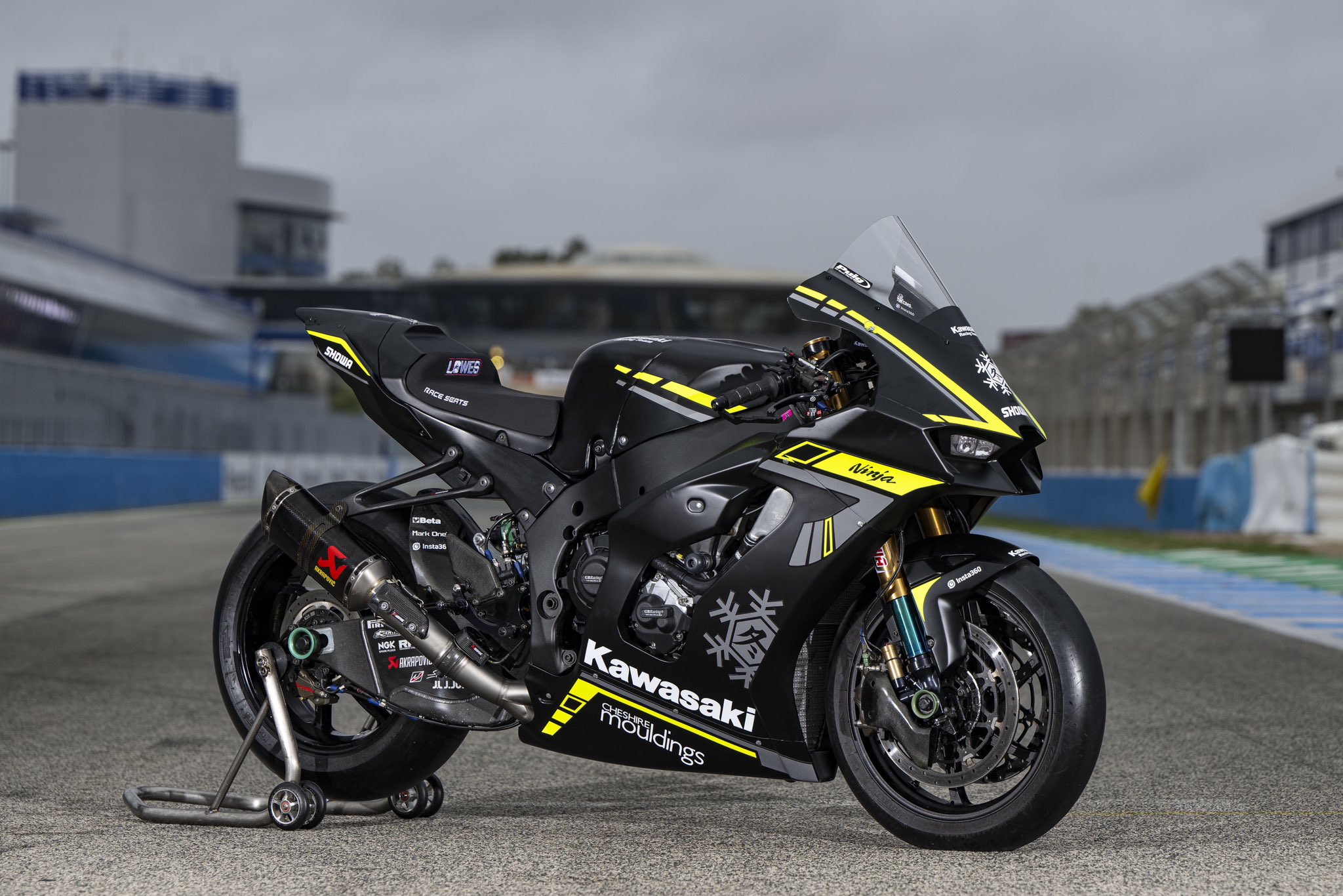 カワサキ パッカブル川ダウンベスト kawaski ブラック LL