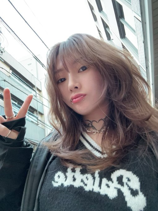 Got my hair done to look softer ? thank you @k_0601_k !! https://t.co/Q9Q70sfjkt