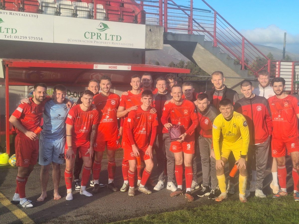 On Saturday, striker Ross Kavanagh was able to get his hands on his award for finishing as the East of Scotland Premier League top scorer for the 2022/23 season. 

👏🏻👏🏻👏🏻