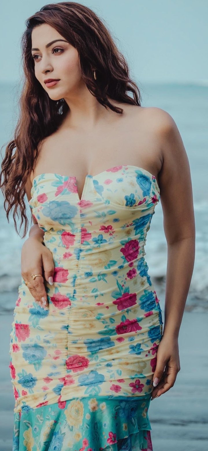 F9tIqT7WIAEeXFt?format=jpg&name=large