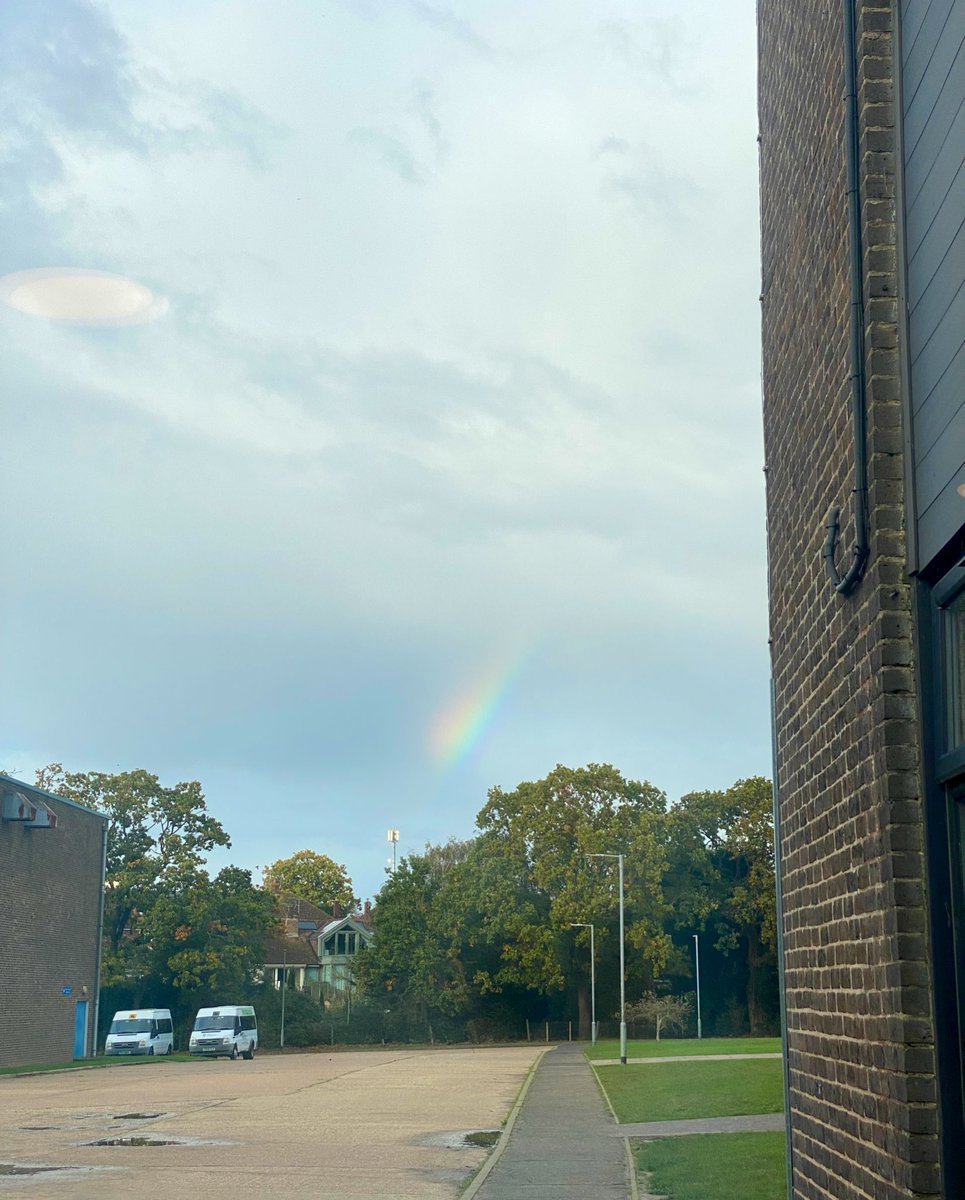 Miss Davey-Sellars tweet media