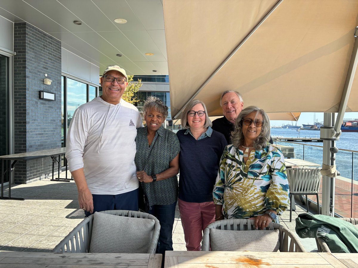 bbouie's tweet photo. It was great spending some quality time with members of my Executive Team this weekend. More importantly, they are dear friends and great people. #SkyCom https://t.co/0JIbHZP4YH