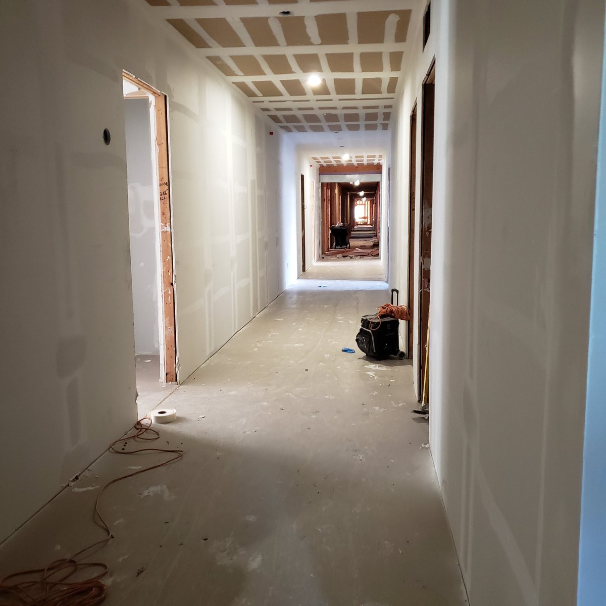 dianaog_4's tweet image. 👷🏻‍♀️✌ #drywallfinish
