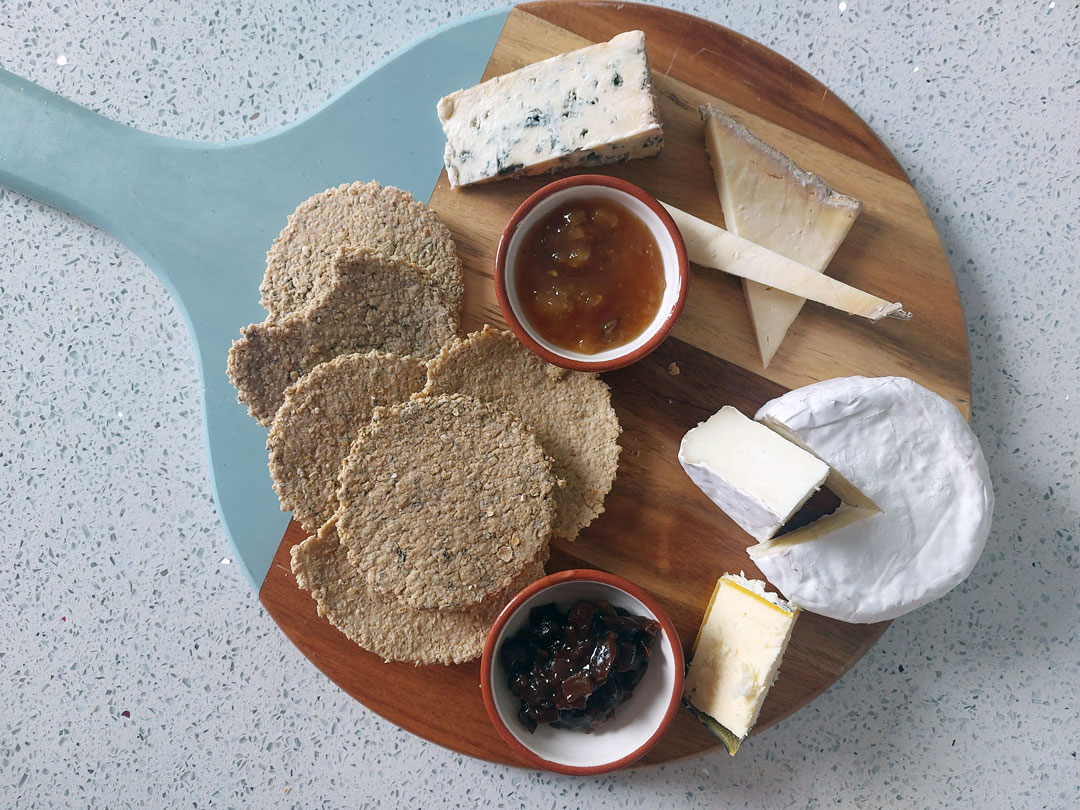 Ross Clarke (@rosswclarke) on Twitter photo In the latest issue of the Welsh Kitchen #newsletter, I explore a curious Welsh saying about returning to my trees, there's a recipe for bara ceirch (Welsh oatcakes), music from <a href="/LlareggubBrass/">BAND PRES LLAREGGUB</a>, and Welsh winners from <a href="/BBCFoodProg/">The Food Programme</a> Food & Farming Awards open.substack.com/pub/welshkitch… In the latest issue of the Welsh Kitchen #newsletter, I explore a curious Welsh saying about returning to my trees, there's a recipe for bara ceirch (Welsh oatcakes), music from <a href="/LlareggubBrass/">BAND PRES LLAREGGUB</a>, and Welsh winners from <a href="/BBCFoodProg/">The Food Programme</a> Food & Farming Awards open.substack.com/pub/welshkitch…