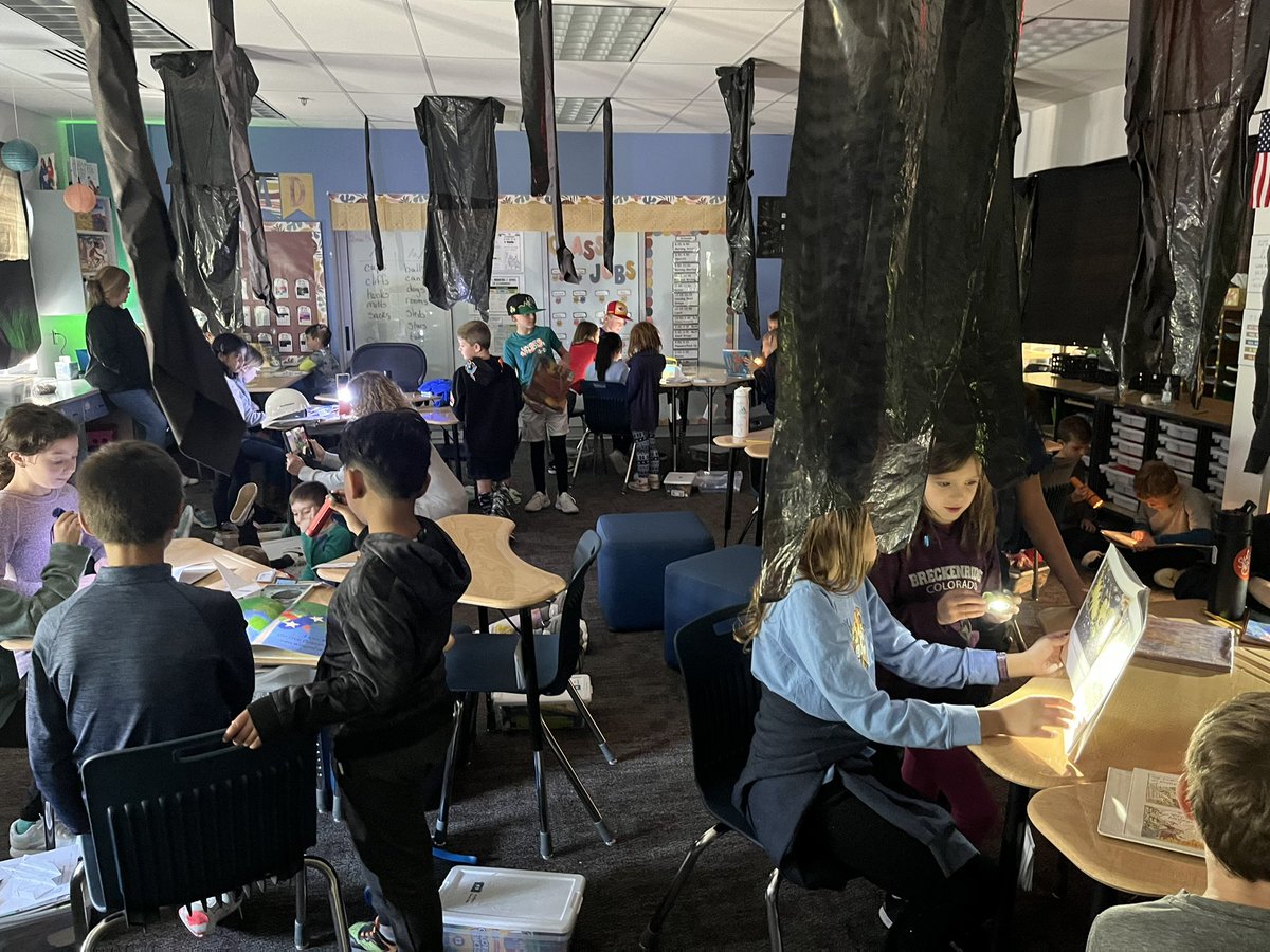 SRE 4th and 1st grade buddies reading in the bat cave.  #bvtogether <a href="/SREFalcons/">Sunset Ridge Elem.</a>