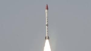 🚀🇵🇰🇮🇳 #Pakistan's #MIRV Tech 
⚙️⤳ Influenced by India's #BMD System 🇮🇳🛡️
🌟 #India's Missile Defense 🚀
🛡️: Alarming Implications for Regional Balance
💥 Will Deterrence Dynamics Shift? 🤔🌐
#NuclearDeterrence #StrategicBalance 💥🤝