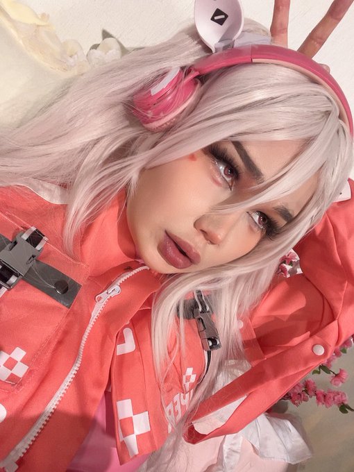 Go latex team ! https://t.co/M76vGxkmh5