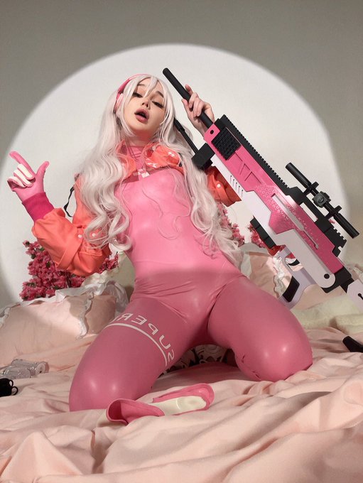 Go latex team ! https://t.co/M76vGxkmh5