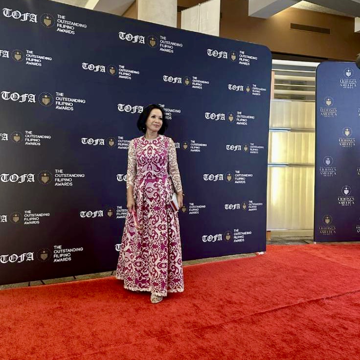 uvu_president's tweet image. Thank you to The Outstanding Filipino Awards (TOFA) for honoring me alongside even more outstanding Filipinos like former VP Leni Robredo and celebrated journalist Jessica Soho. I was honored to represent @UVU and the values of hard work &amp;amp; education. Mabuhay ang Pilipinas! #TOFA