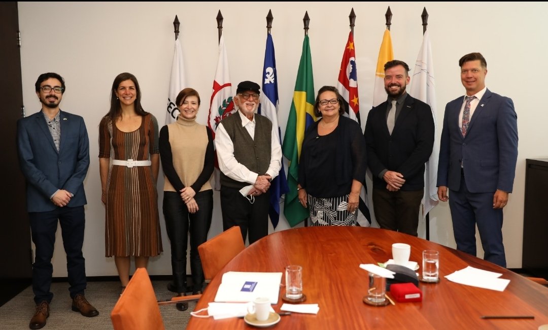 Québec no Brasil tweet media