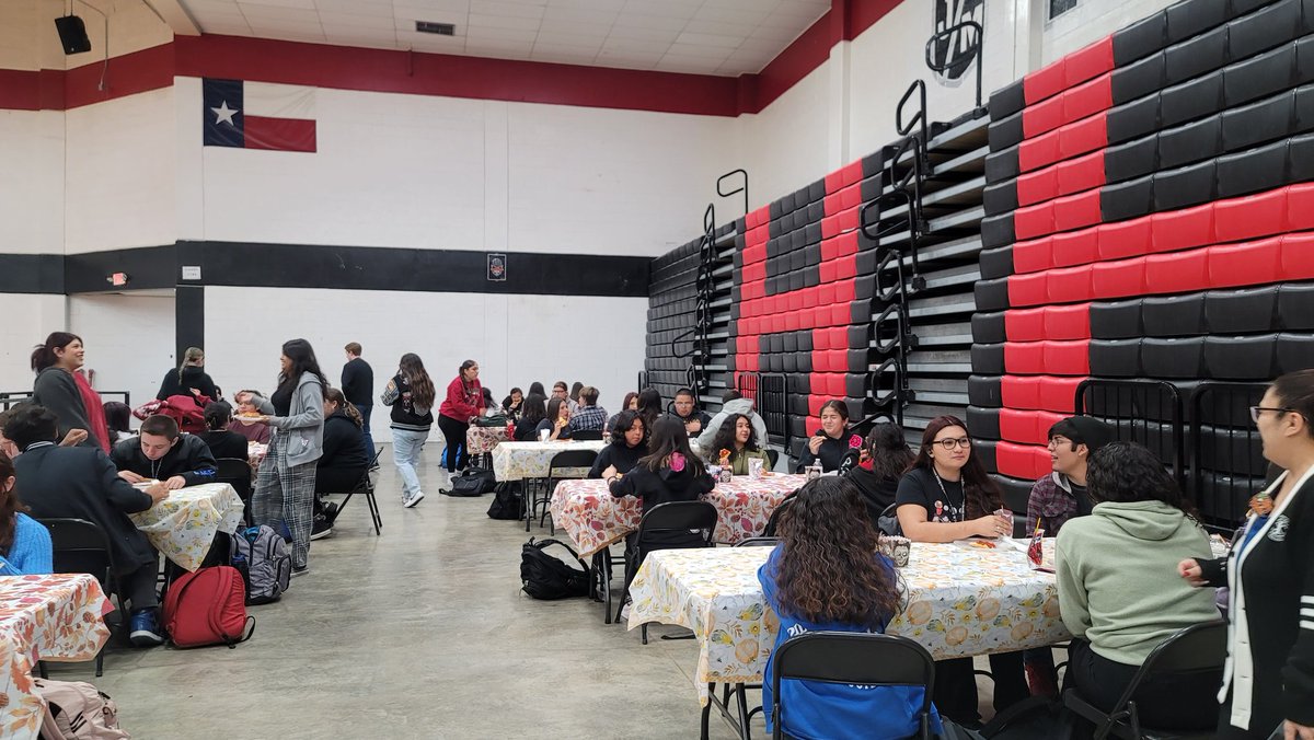 HHS_Counseling (@counseling1hhs) on Twitter photo Noble Knights Fall Social, the 1st Early College graduating class providing valuable support to the Class '27. @HanksEC_Office <a href="/fabyarras/">Fabiola Ruiz-Arras</a> <a href="/RCadena2001LTD/">Ruben Cadena</a> ๐ก๐๏ธ๐ฐโ๏ธ๐ค๐ค๐ค๐ค๐ค๐ค Noble Knights Fall Social, the 1st Early College graduating class providing valuable support to the Class '27. @HanksEC_Office <a href="/fabyarras/">Fabiola Ruiz-Arras</a> <a href="/RCadena2001LTD/">Ruben Cadena</a> ๐ก๐๏ธ๐ฐโ๏ธ๐ค๐ค๐ค๐ค๐ค๐ค