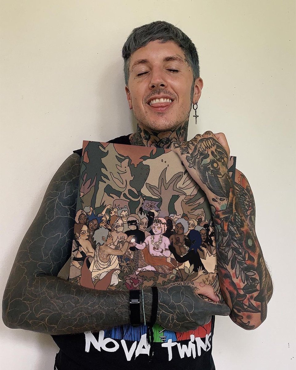 Bring Me The Horizon tweet media