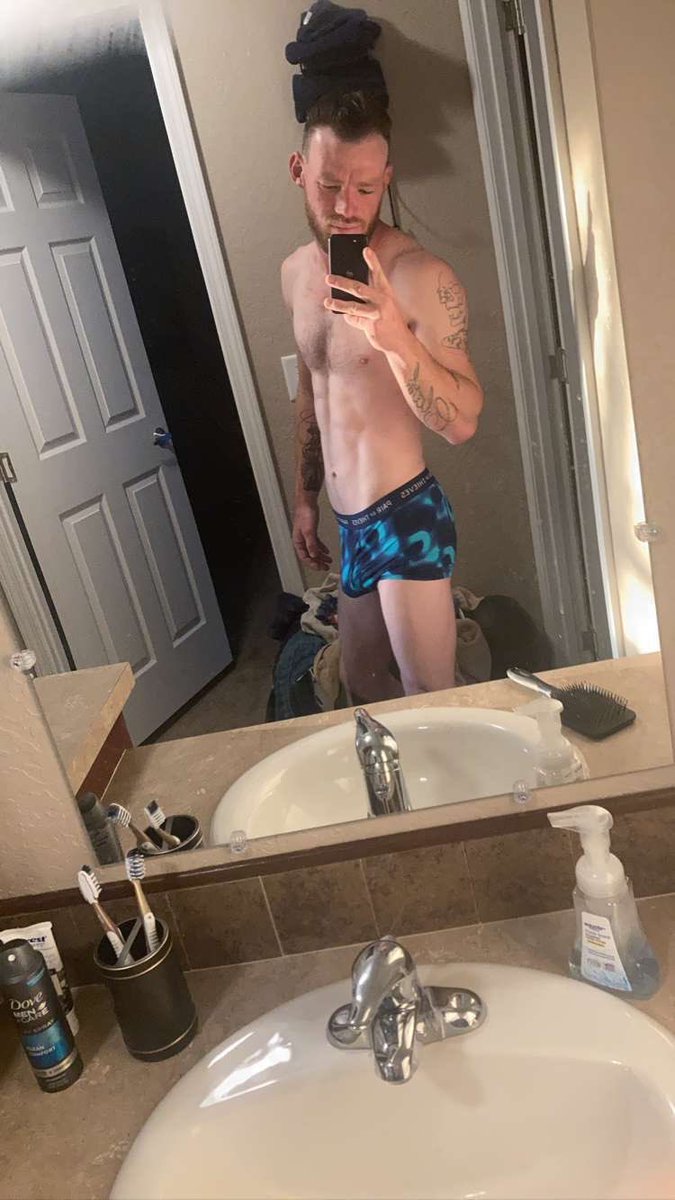 strokegod1145's tweet photo. I need a #cashfag #humanwallet #paypig in my dms rn https://t.co/4Spo0idX80