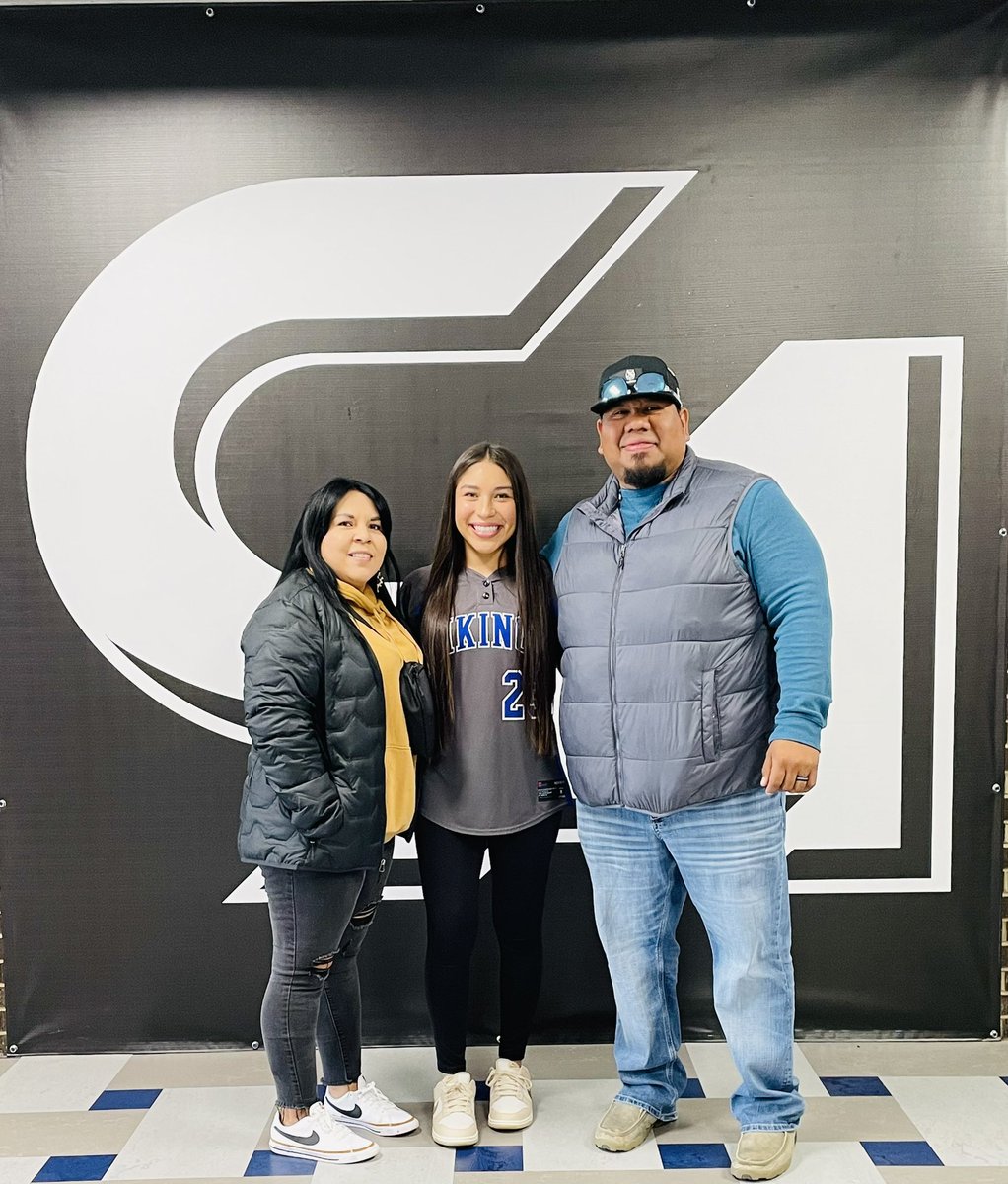 Raynie Tom (@raynie_tom27) on Twitter photo I had a great visit at Carl Albert today. Thanks to Coach Watson and Coach Hester I am so blessed to receive my first official offer to play softball at <a href="/CASCSoftball/">CASC Softball</a>. #GoVikings I had a great visit at Carl Albert today. Thanks to Coach Watson and Coach Hester I am so blessed to receive my first official offer to play softball at <a href="/CASCSoftball/">CASC Softball</a>. #GoVikings