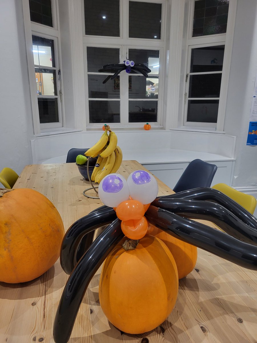 Welcome Mrs Whelan and her balloon skills to the Northdown staff team!
Balloon spiders and pumpkins all set for <a href="/saintmonicas/">Saint Monica Boarding House</a> coming trick or treating tomorrow🎃