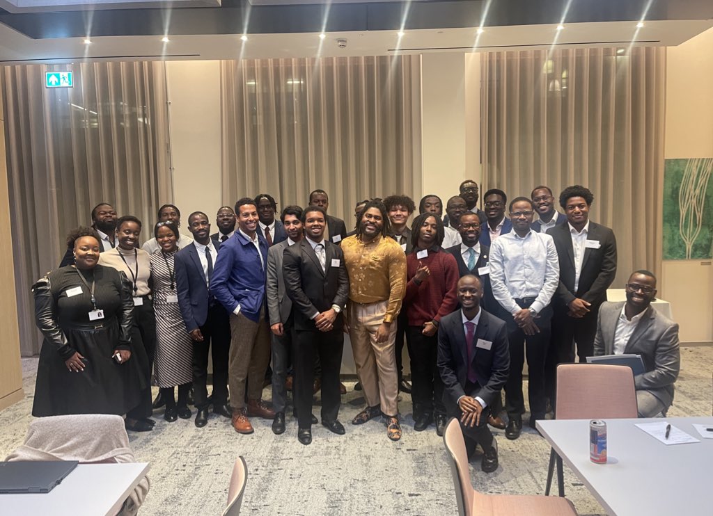 What a resounding success today for #BMLCommunityLaw! Thank you to everyone for sharing our #BlackHistoryMonth event! Many thanks to @kingsleynapley for hosting us and for their support. The gents thoroughly enjoyed and learned loads. Here’s to the next one!