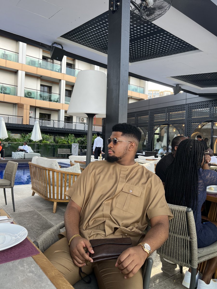 Harold_OD's tweet photo. Supposin’ I fall in w/ my Kala like this &amp; that, I’m dressed in brown 🤭 https://t.co/tplPiGXzWG