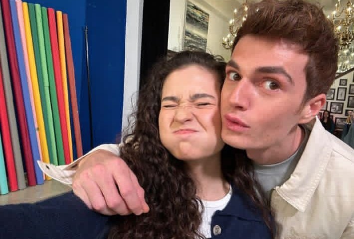 Buenas tardes Mis Vampis debido a problemas personales hoy no roleare lo siento 🙏🙏🙏 Espero que lo entendais, que disfruteis mucho del capitulo 
Os quiero ❤

#Hermanos30Oct #Ayber #RecMel