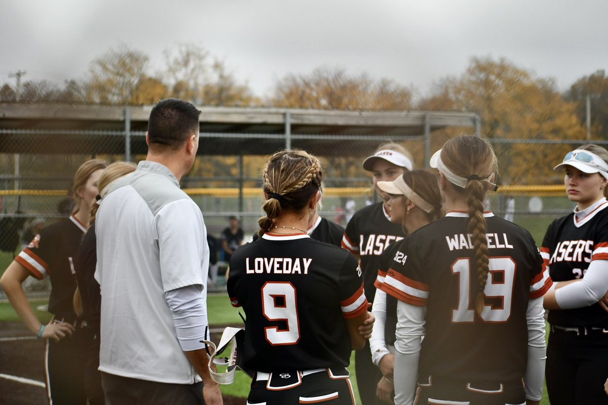 <a href="/marleysmith_4/">Marley Smith</a> <a href="/Gabbymeade21/">Gabby Meade</a> <a href="/sophiagleim/">Sophia Gleim</a> <a href="/Waddellw_19/">Whitney Waddell</a> <a href="/MakareeChapman/">Makaree Chapman</a> <a href="/Kenziewoods10/">Kenzie woods</a> <a href="/JasalynSartin/">Jasalyn Sartin</a> <a href="/m_heinsman_10/">Meghan Heinsman</a> <a href="/TShepherd2024/">Taylor Shepherd</a> <a href="/elliemason06/">Ellie Mason</a> <a href="/OhioLasers/">Ohio Lasers Fastpitch</a> <a href="/OHStingraysShow/">Ohio Stingrays Showcase</a> Day 2 results of <a href="/OHStingraysShow/">Ohio Stingrays Showcase</a> 
1-0-1
<a href="/elliemason06/">Ellie Mason</a> 1.000, 2RBI, dbl
<a href="/Waddellw_19/">Whitney Waddell</a> 1.000, 2 SB
<a href="/reese_loveday/">Reese Loveday</a> .750, 1RBI, dbl
<a href="/TShepherd2024/">Taylor Shepherd</a> .667, 1RBI, dbl
<a href="/CaitlynQuickle/">Caitlyn Quickle</a> . 667, 1RBI
<a href="/m_heinsman_10/">Meghan Heinsman</a> .500, 2RBI, 💣
<a href="/Kenziewoods10/">Kenzie woods</a> .500, 2RBI, 2 dbl

<a href="/OhioLasers/">Ohio Lasers Fastpitch</a> 
#LaserNation