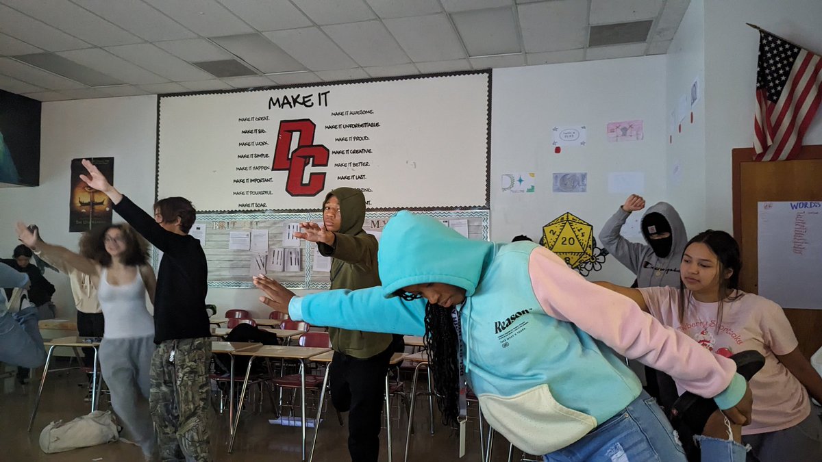 Jenkins007's tweet photo. Some days you just need some literary yoga. #mdpurpose #eaglesoar https://t.co/7CG2SgUian