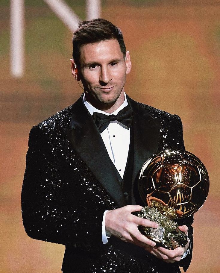 Kijanayaaa's tweet photo. @peak_reborn Let's settle this

Who deserved the Ballon D'or ?

Like❤️ for MESSI 

Repost 🔂 for HAALAND 

#BallonDor    #Messi𓃵 https://t.co/vpwhidrkG6