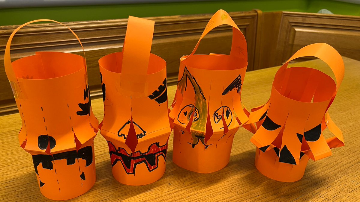 SeafieldHT's tweet photo. Refreshing #Nurture ๐ with a seasonal theme this week @Nurture_Network ๐ฏ Lovely to see our newly trained staff leading on this ๐ #seafieldvalues https://t.co/HYOQaUGr5D