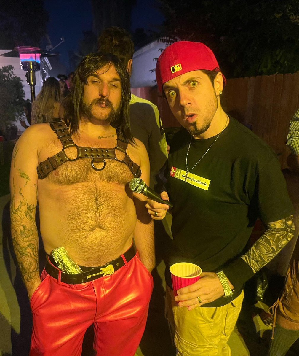 JimmyMcKenzie's tweet photo. I got the thirst for Durst.
#FredDurst #LimpBizkit #Halloween2023 #dursttrap @freddurst @limpbizkit https://t.co/a4skyWozqO