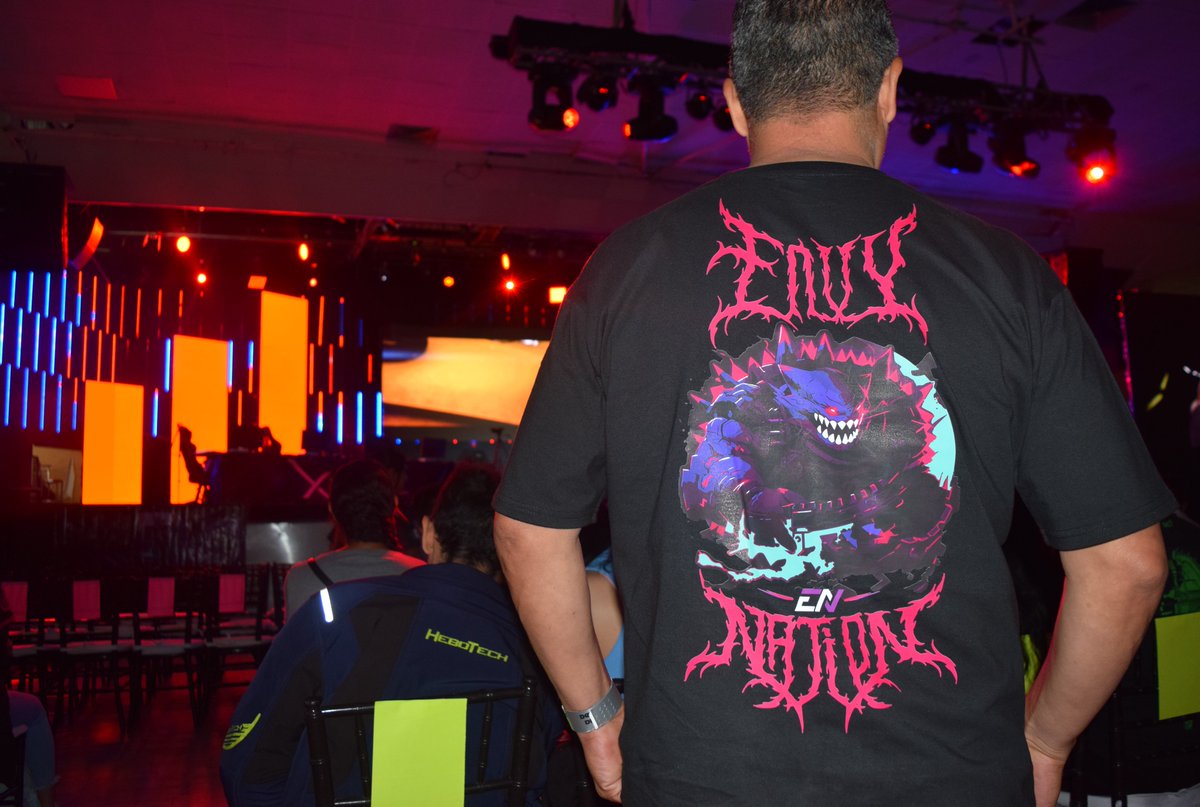 ⚙️Porque ustedes lo pidieron y <a href="/TeeGamingOrg/">Tee Gaming</a> lo hace posible⚙️

‼️ Por tiempo limitado ‼️
⚫️ T-Shirt
🟣 Mouse Pad

-ENVYNATION10%

⚠️AHORA DISPONIBLE⚠️
👇Merch Oficial 👇
🛒teegamingesports.com/categoria-prod…

Que nada te detenga, viste la piel de los campeones.
#Unstoppables 
#GoEnvy