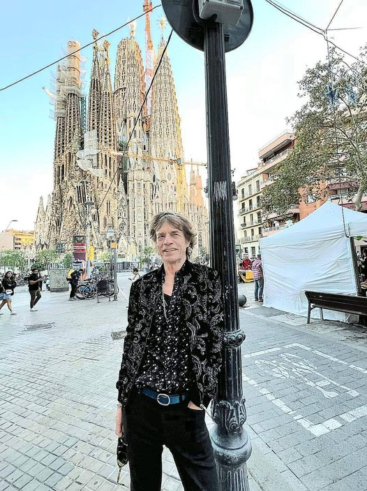 This just in: Jagger in BCN. (Sorry, Mick, I'm on deadline and can't invite you over.)