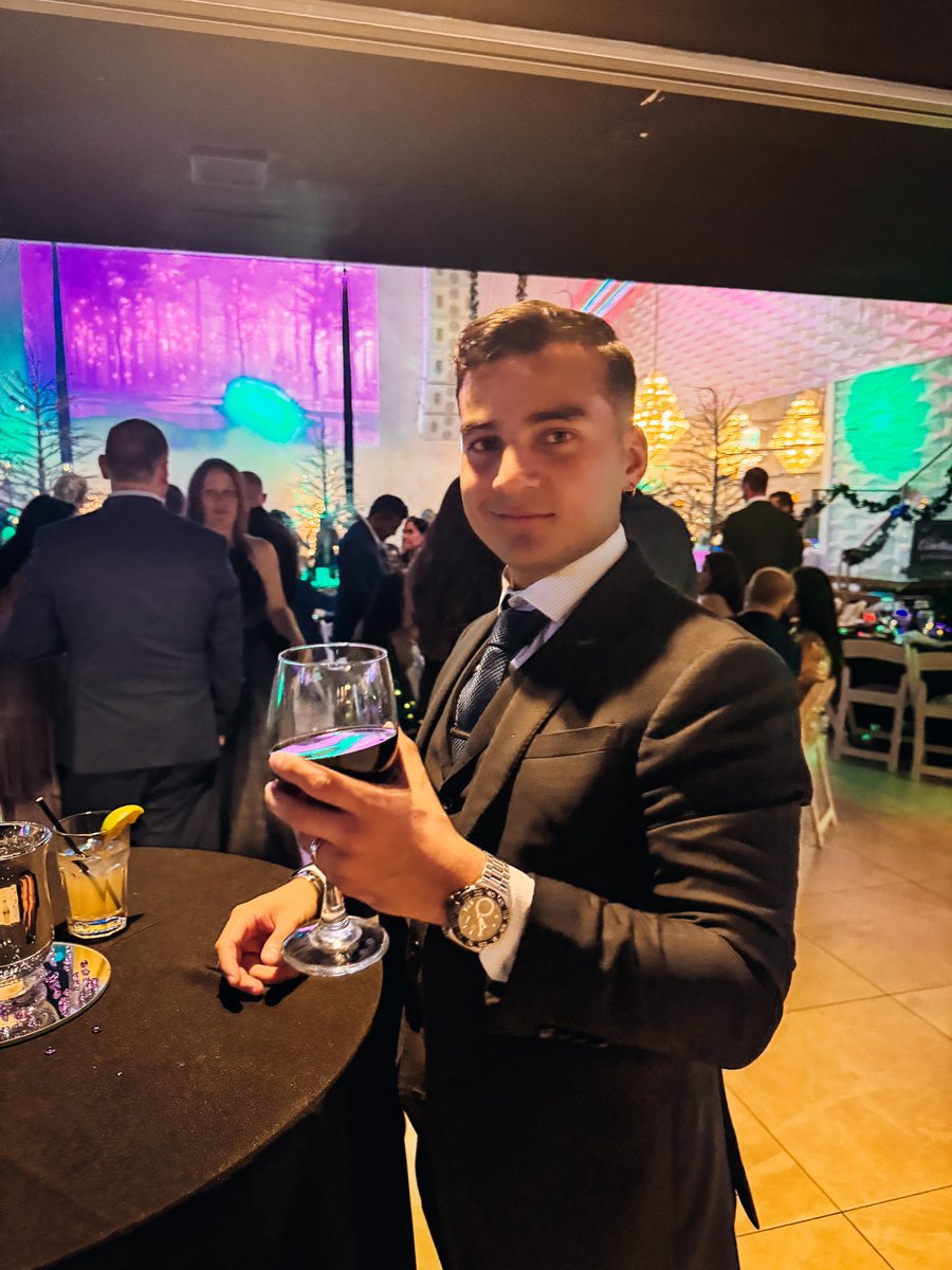 Grooglobal's tweet image. Every year Grooglobal team members get the chance to go support a cause near and dear to us @butterflychildrens in association with @libertychildrenshome and @sos_florida

#forbiddenforest #fundraising #libertychildrenshome #butterflyball #childrencharity