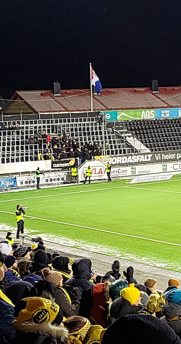 Jævla søppel supportera #lsk #kanarifans