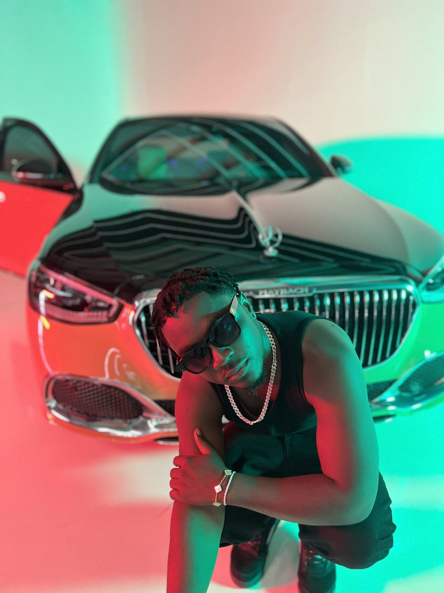 kwekusmoke_'s tweet image. A Kweku Smoke Concert?