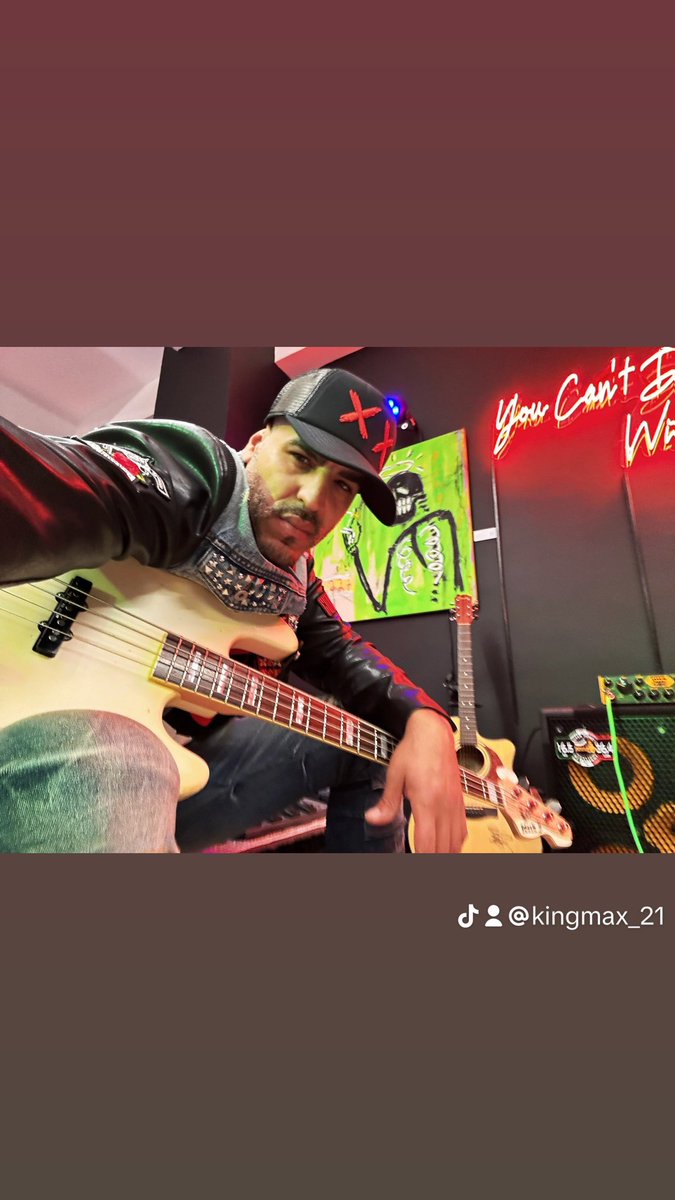 MAX AGENDE SANTOS tweet media