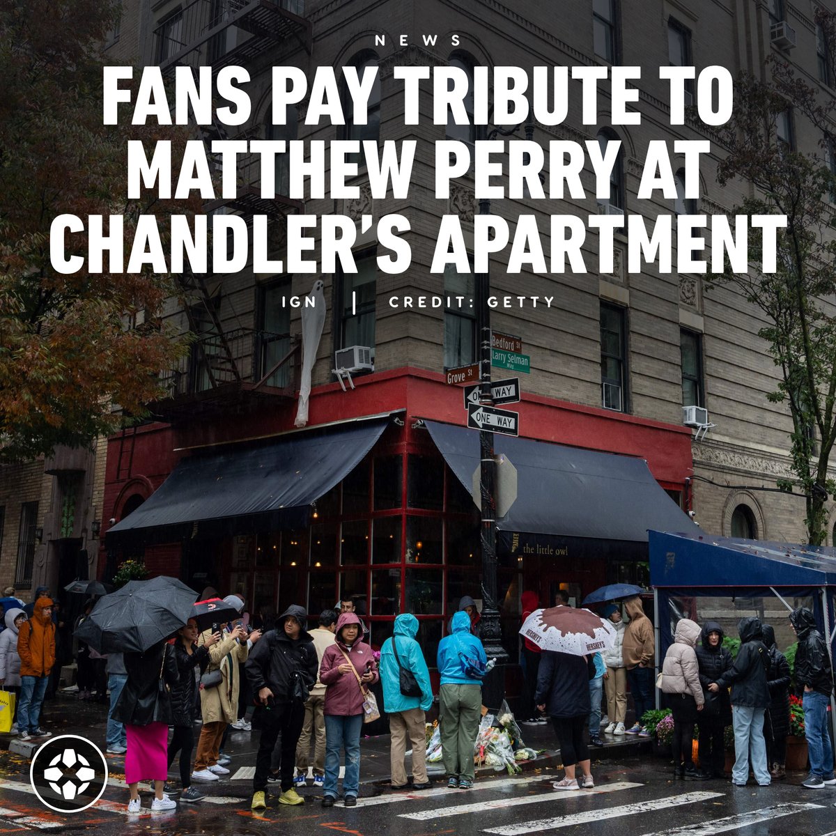 Fans brought flowers and messages to the corner of Bedford Street and Grove Street in New York City to pay tribute to Friends star Matthew Perry. The address is known to fans as the iconic exterior for most of the characters' apartments. For more: bit.ly/3FDWUMk