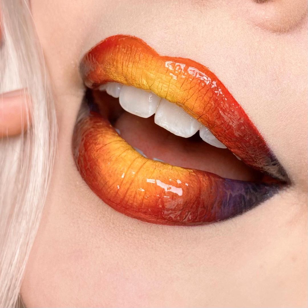 Describe Fall with a Lip Color 🍂🎃🤎Repost <a href="/beautsoup/">Molly Bee 🐝</a> 
Shop Lipsticks and Glosses at planetbeauty.com 

#Planetbeauty #Beautybabe #Lips #Lipgloss #Lipstick #Gloss #Fall #Autumn #Smile #Beauty #Cosmetics #Makeup