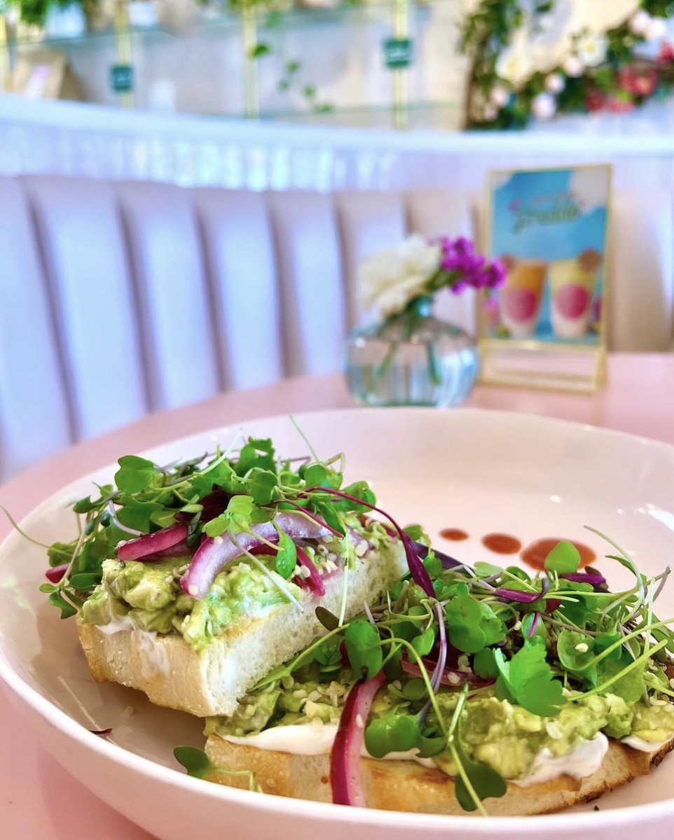 coffeeplantsla's tweet photo. Monday’s are better when you stop by Coffee and Plants and treat yourself to our Avocado Tartine! 🥑 🍞 
📸 @bethcoleman https://t.co/TV9opuEZ3a