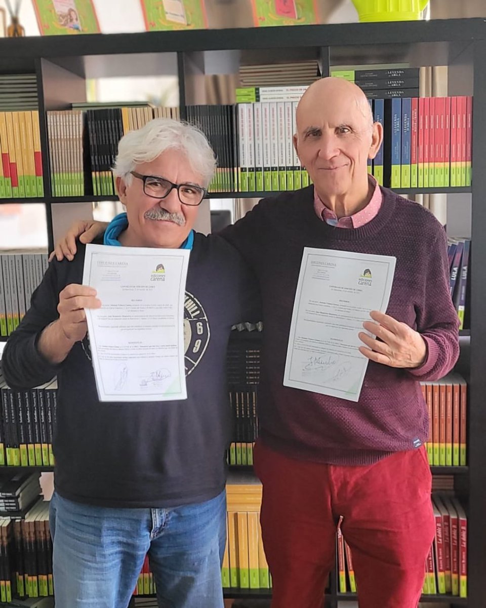 Ya es oficial, vamos a publicar el tercer libro de @velascogomezantonio 👏

#edicionescarena