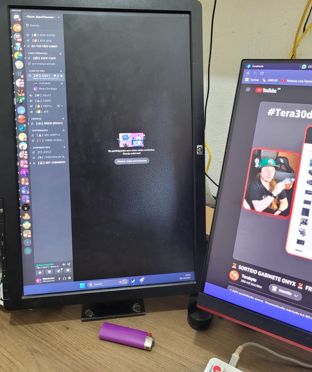 N3th3rL0rd's tweet photo. Simples e bagunçado kkk

Ryzen 5 1600AF
A320M-HD - Asrock
32GB de ram 2666mhz Corsair Vengance
GTX 1660 6GB Dual Asus
Gabinete BlueCase BG-009
 Teclado custom com switchs AKKO
Mouse Corsair Harpoon RGB Pro
HD 1T, HD 4T, NVME 256GB e SSD SATA 256GB
Microfone VEDO BM800
#Tera30do10 https://t.co/ptRmOTA5XJ