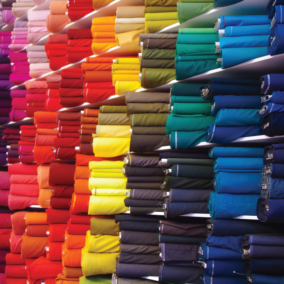 The University of Oregon is partnering with NTX, an international company that uses waterless dyeing and printing to produce textiles, to open an innovation lab in Portland next year: uobiz.co/ntx-1023