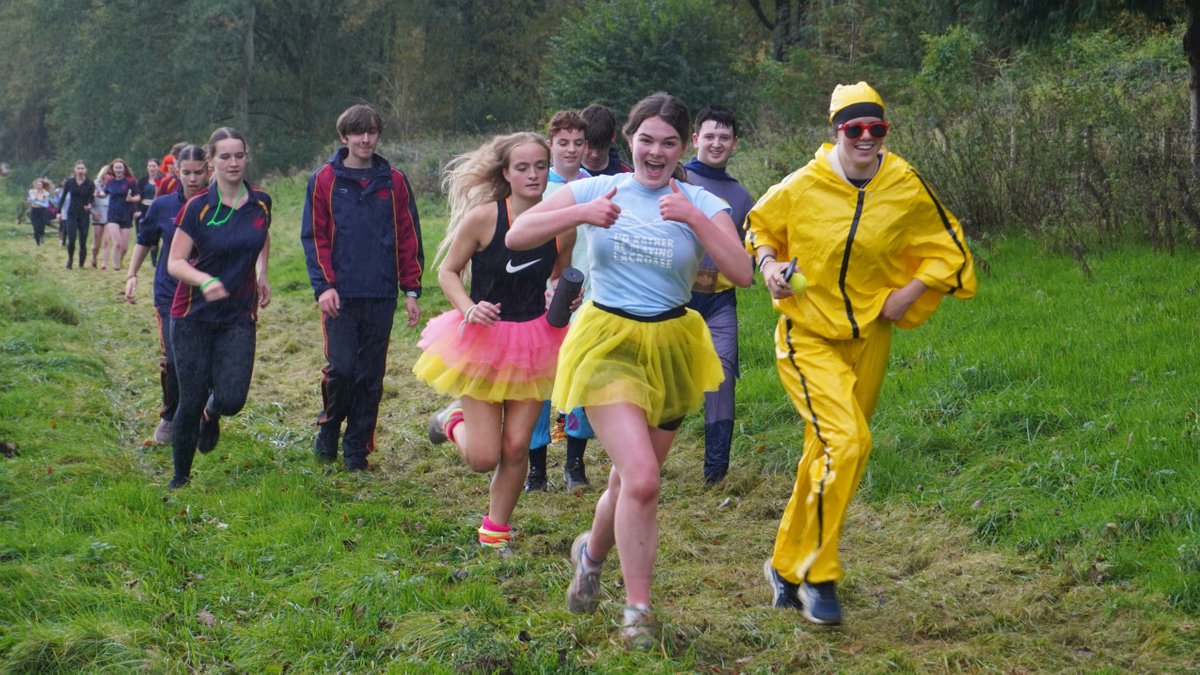 RendcombCollege's tweet image. Rough Runner - A Roaring Success!

Our students recently took part in the annual Rough Runner event, with year groups across the school coming together to complete a course that included mud, obstacles, and even a dip in the river!

#RoughRunner #Teamwork #Fun #RendcombCollege